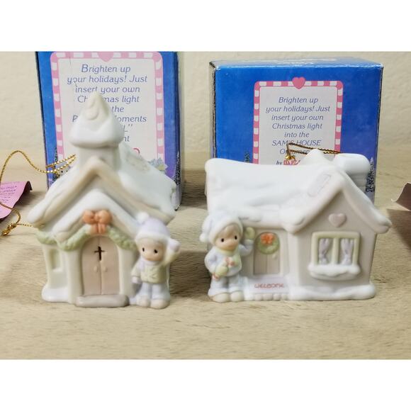 Enesco Sugar Town Chapel 1993 & Sam's House 1994 Ornament Porcelain White x2 Vtg - Picture 8 of 15